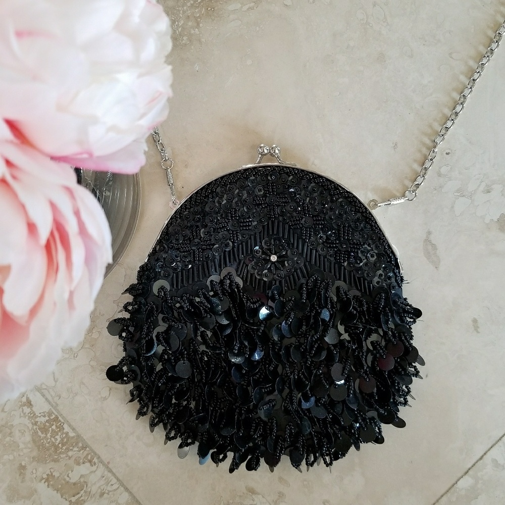 F21 Sequin clutch handbag